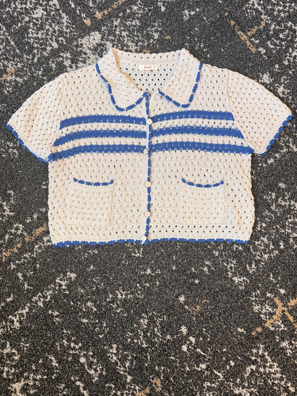 Peach Crochet Short-Sleeve Cardigan Beige Top with Blue Trim